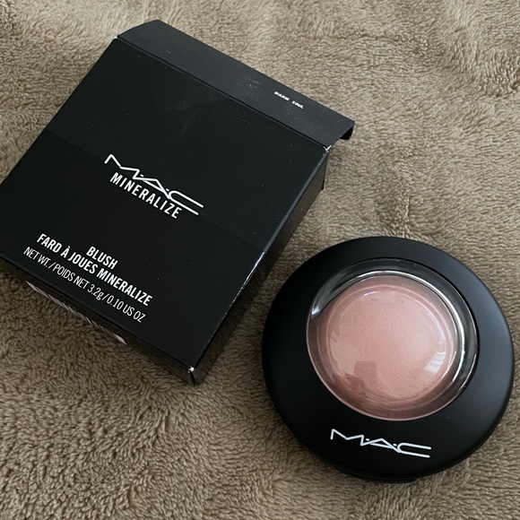 ⚡️ FLASH SALE! MAC Mineralized Blush - Picture 4 of 5